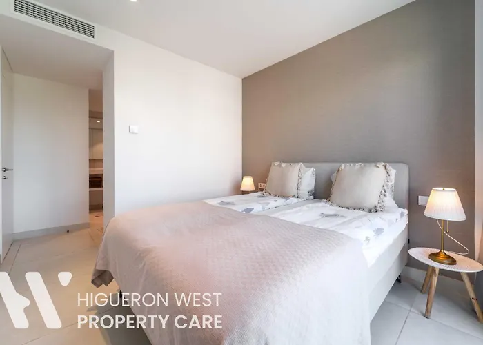 Higueron West Collection - The Blue Horizon By Hwpc דירה פואנגירולה