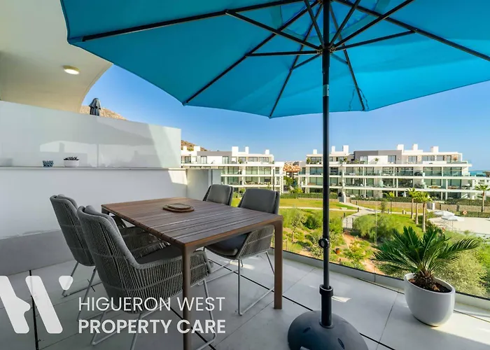 Higueron West Collection - The Blue Horizon By Hwpc דירה פואנגירולה