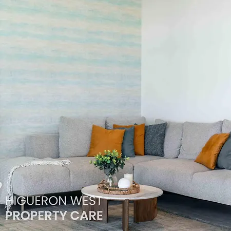 شقة Higueron West Collection - The Blue Horizon By Hwpc