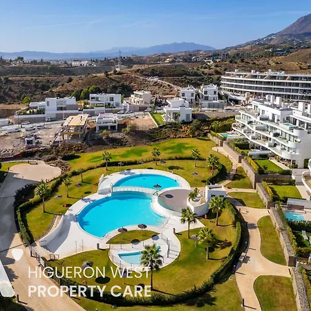 Higueron West Collection - The Blue Horizon By Hwpc * فوينخيرولا