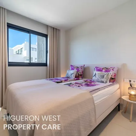 Higueron West Collection - The Blue Horizon By Hwpc * 푸엔히롤라
